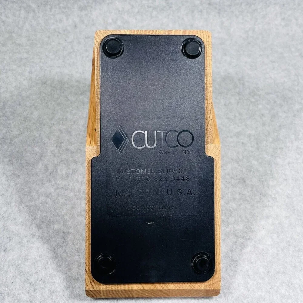 Cutco Studio #1751 Wood Knife Block 8 Slot Solid‎ Honey Oak Made in USA